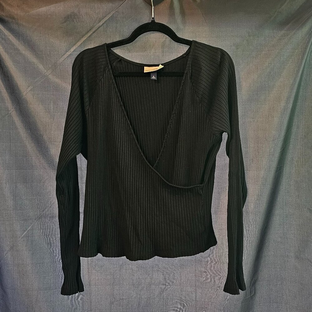 Universal Thread ribbed faux wrap long sleeve top. Size XL